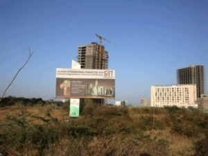Govt accords dual use permission to GIFT City, allows non-SEZ entities to buy properties